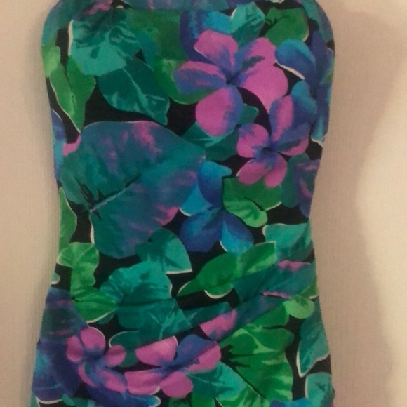 Woman’s vintage rare Y2k old stock green & purple floral one piece swimsuit - Picture 4 of 13